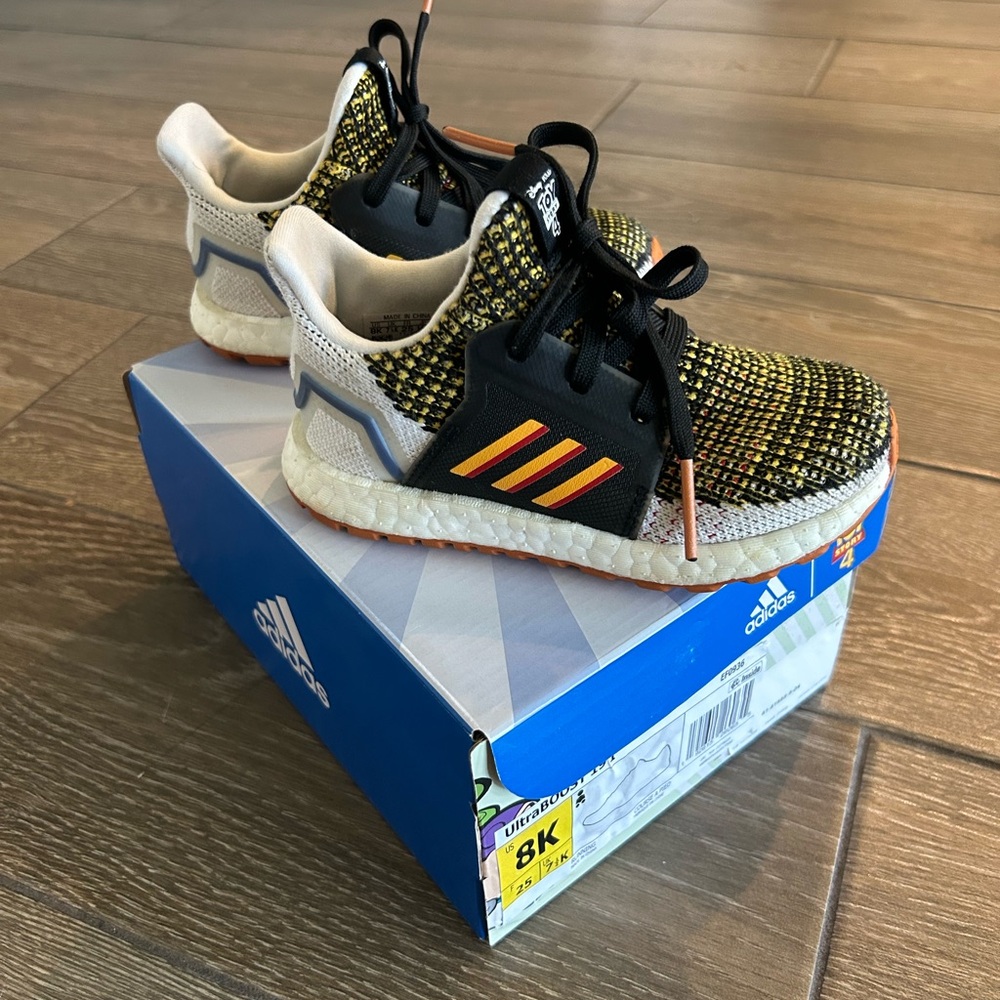 Adidas Toy Story Ultraboost (size 8K) EF0936